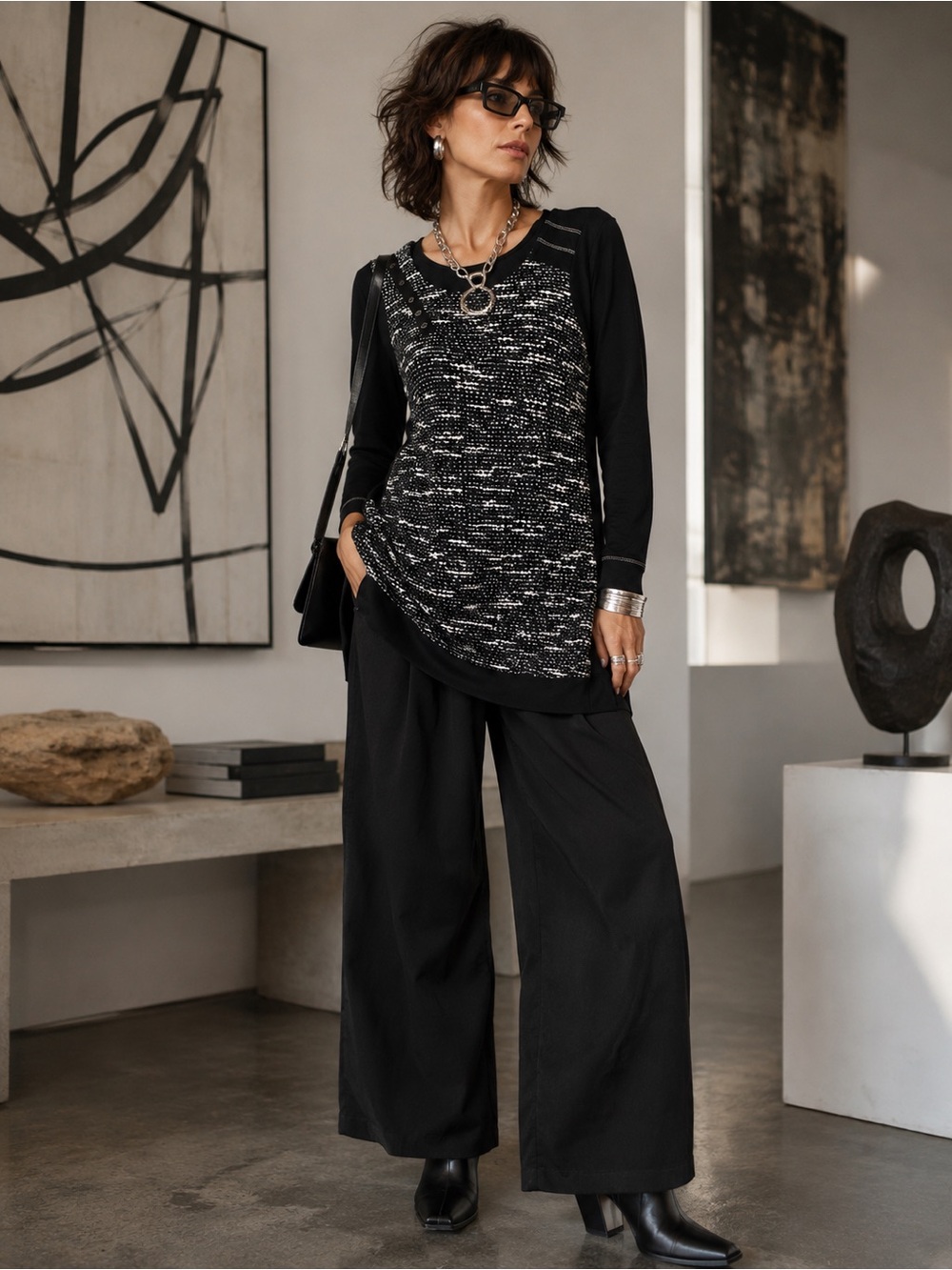 Dolcezza Black White Textured Tunic Top Medium Made in Canada Artsy